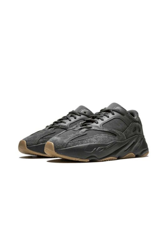 YEEZY BOOST 700 UTIBLK/UTIBLK/UTIBLK/UTIBLK