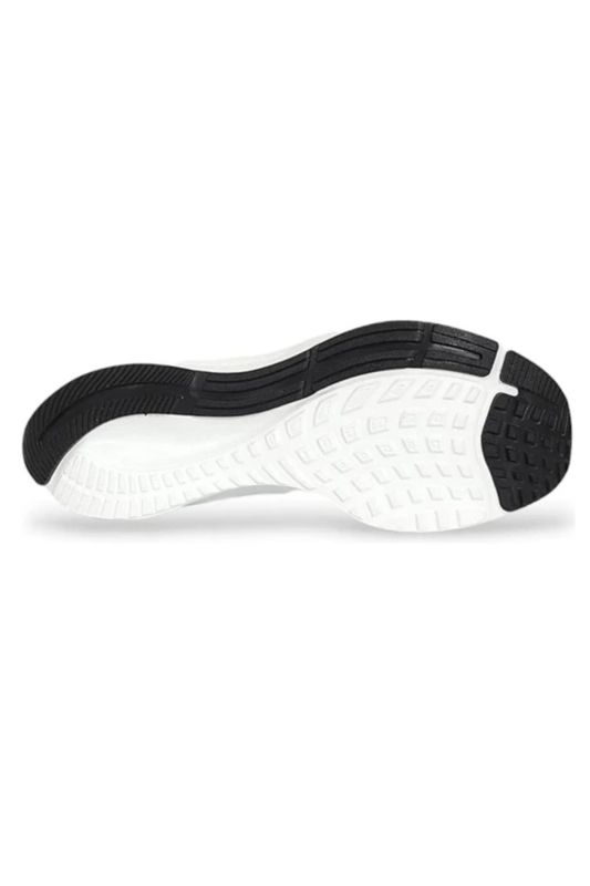 HYPERSOFT technology in the ZOOM 2 insole offers extra comfort and support. Your shoe