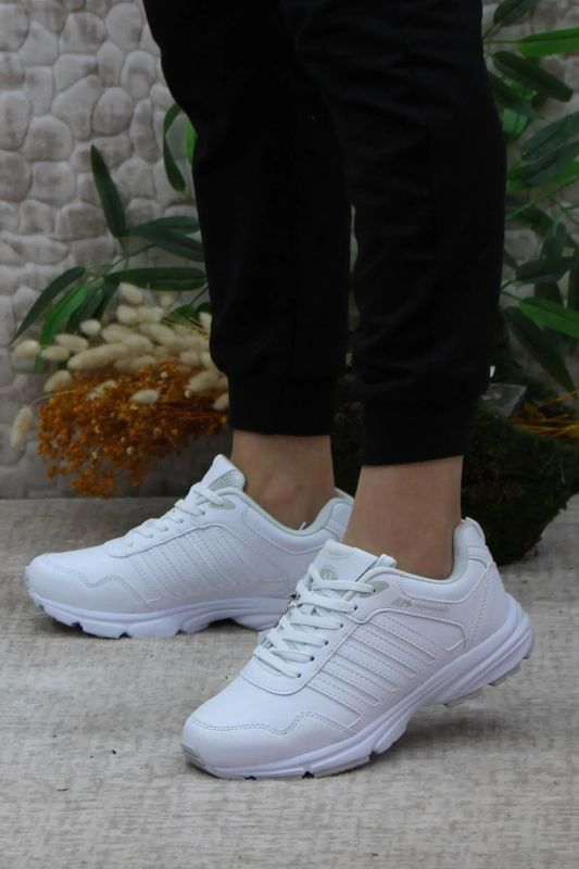 Unisex Winter Waterproof Anti-Slip Poly Sole Lightweight Comfortable Orthopedic Leather White Style Sneakers