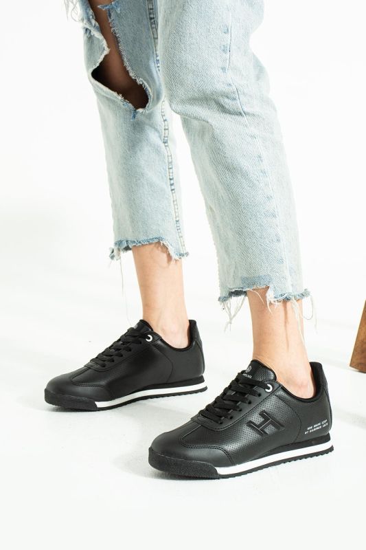 Pico Black Unisex Sneakers