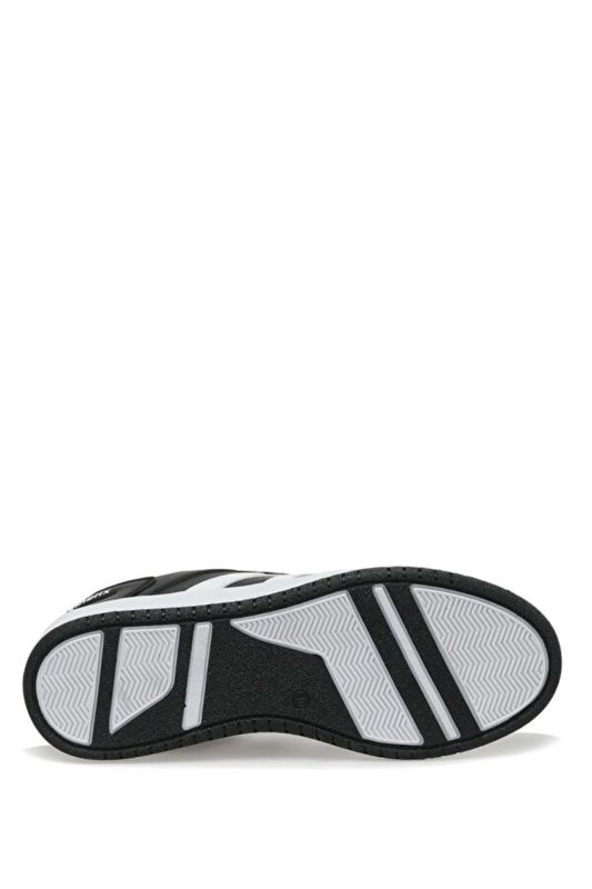 Kort White Walking Shoes - St00040-black White-45